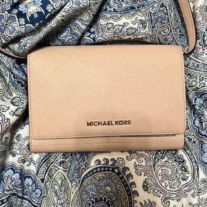Blush pink Michael Kors patent leather crossbody